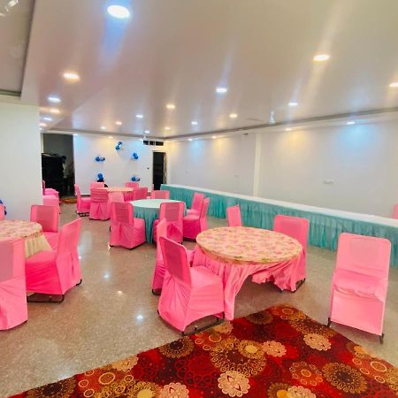 As Global Hotel Noida Luaran gambar